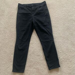 Women’s American Eagle High Rise skinny Jean